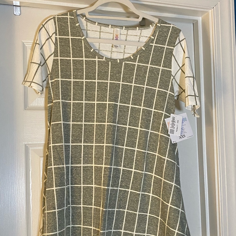 Lularoe perfect tee bi pattern BNWT